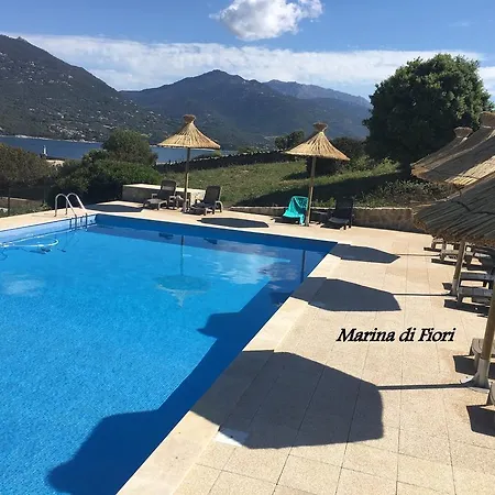Lägenhet Marina Di Fiori