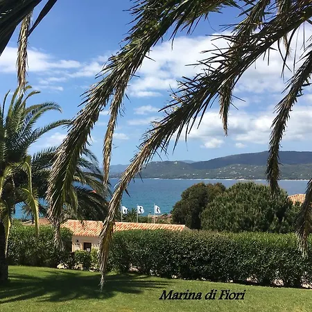 Marina Di Fiori Lägenhet