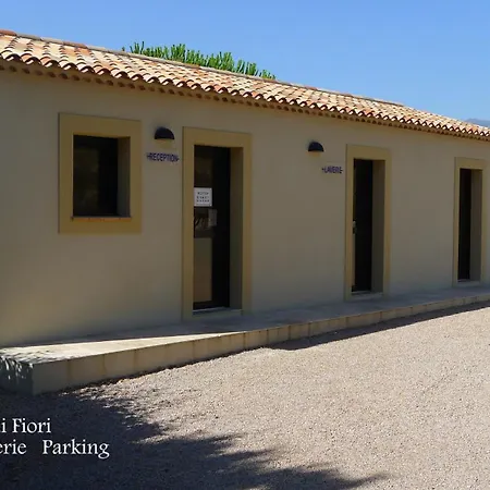 Apartamento Marina Di Fiori