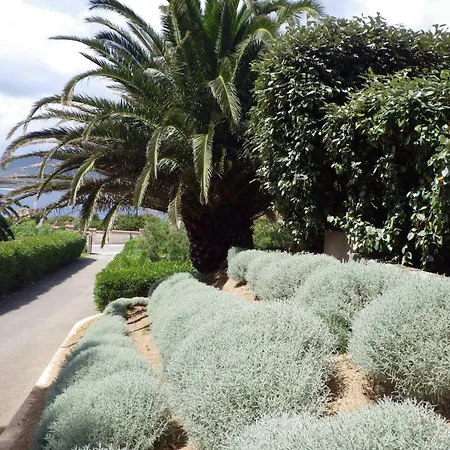 Marina Di Fiori Apartman
